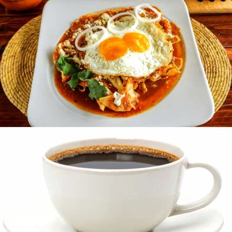 CHILAQUILES  ROJOS CON HUEVO.
