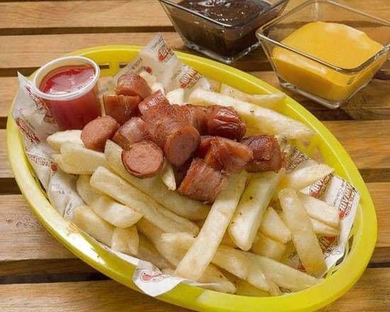 Salchipapas
