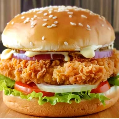 Chicken Burger con Papas a la Francesa