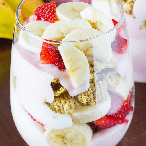 FRUTA CON YOGURT