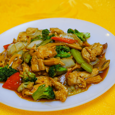 Pollo con Verduras