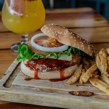 Burger Hot Chicken