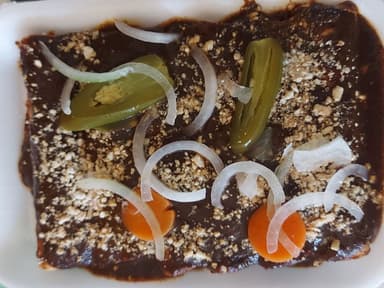 Orden de Enchiladas de Mole (6)