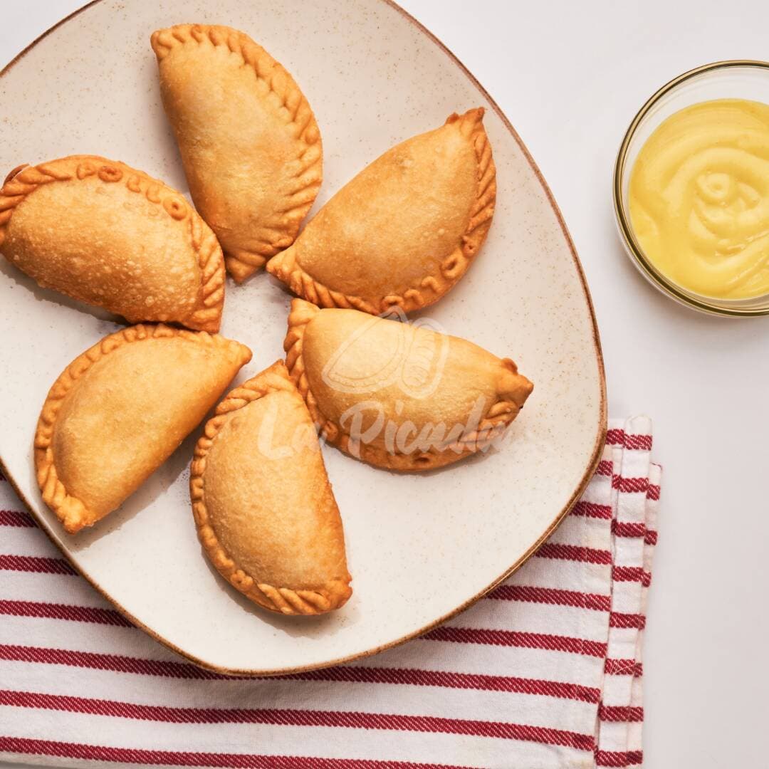 Combo Empanada Merienda (3-5 Personas)