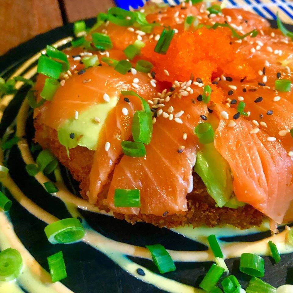 Sushi Pizza Salmón