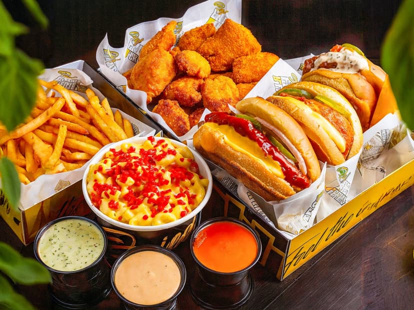 FRIES N' FRIES SUCURSAL GALERIAS