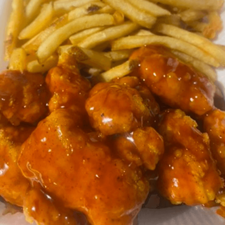 Boneless Bañados en Tu Salsa Favorita