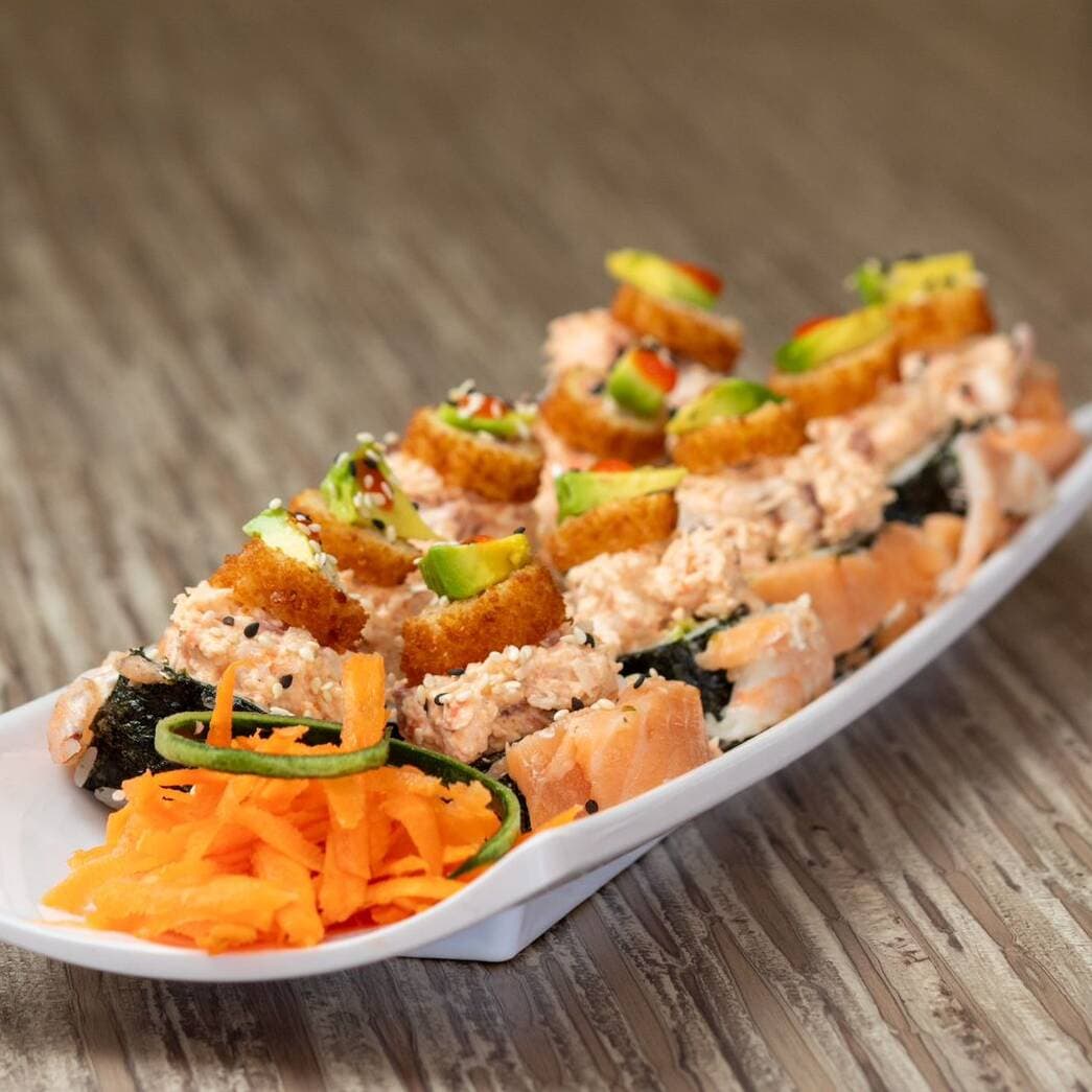 Salmoncito (Rollo Natural)