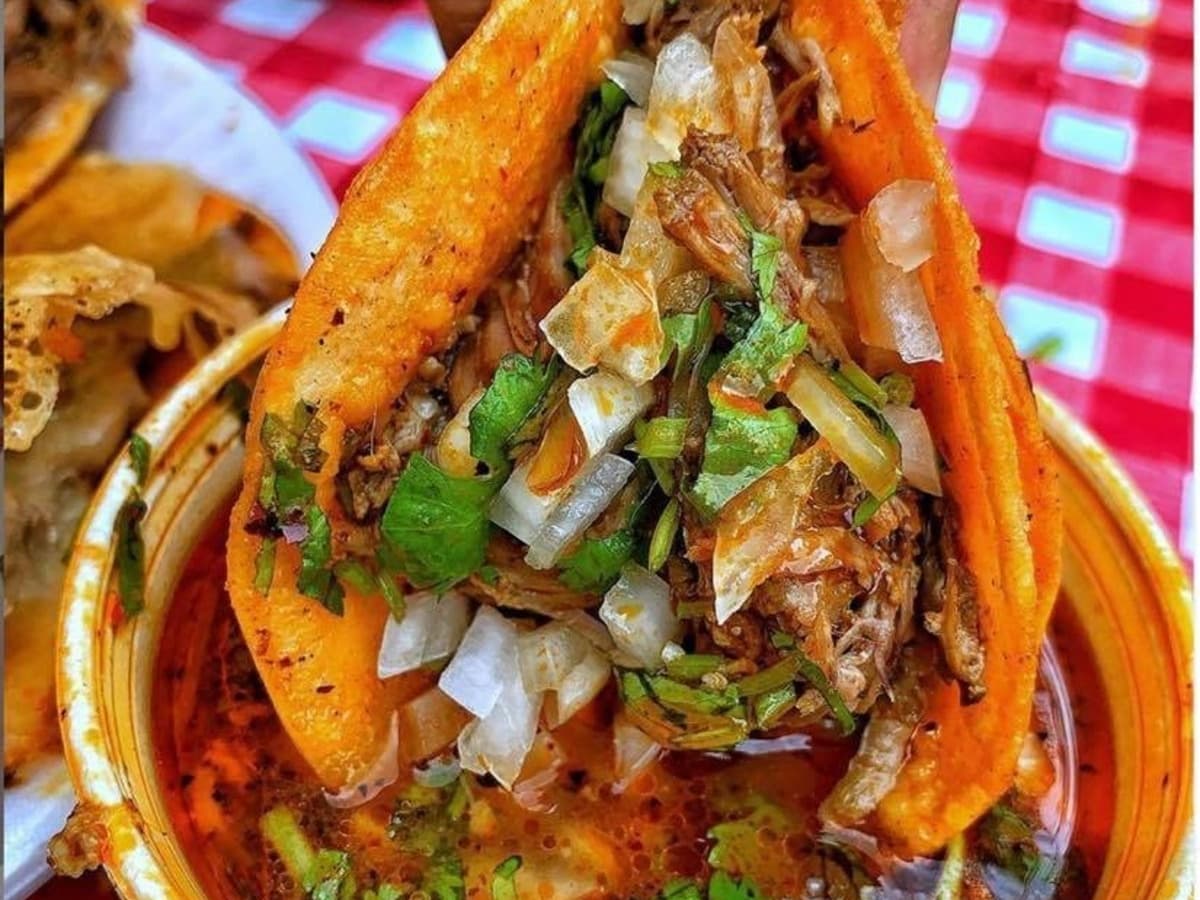 Birria El Compache Suc. El Eden