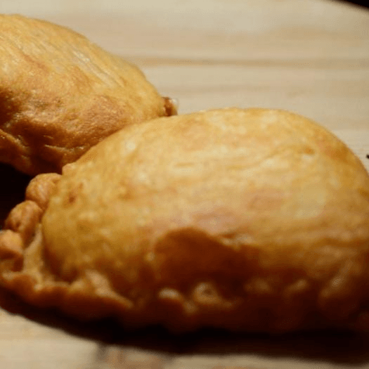 Calzone 4 Quesos