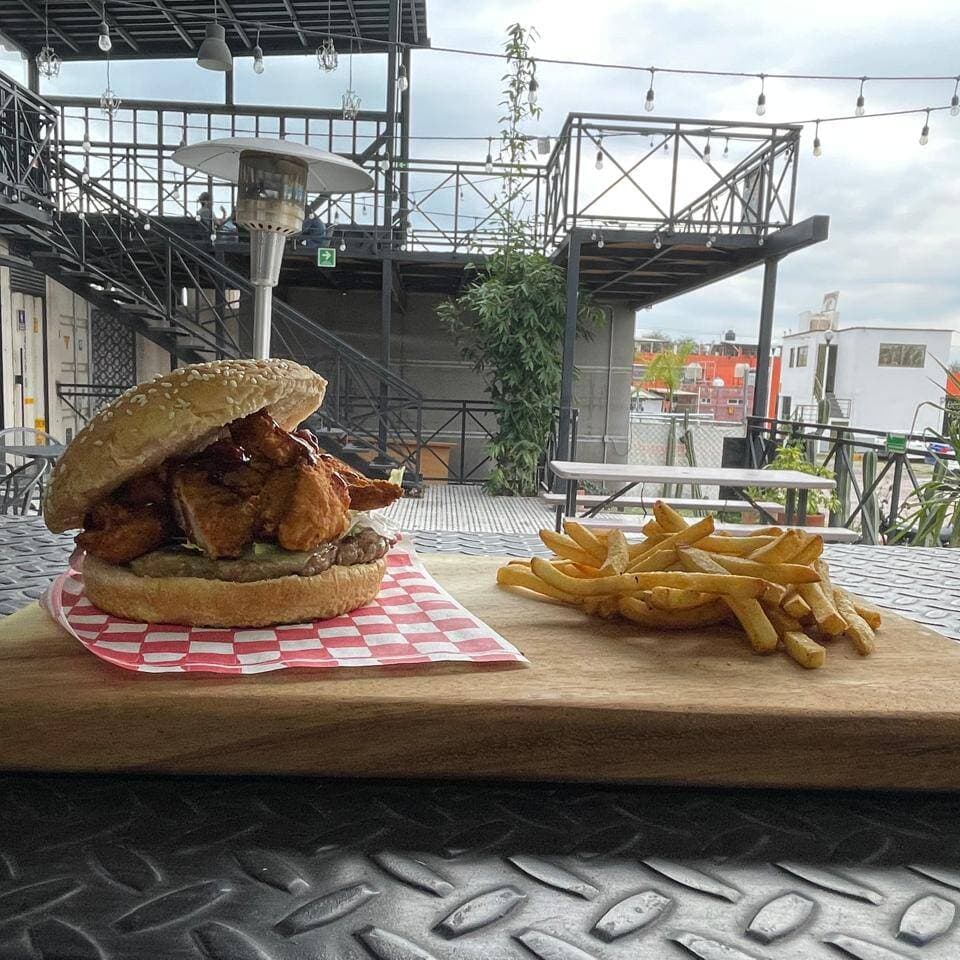 Burger Boneless