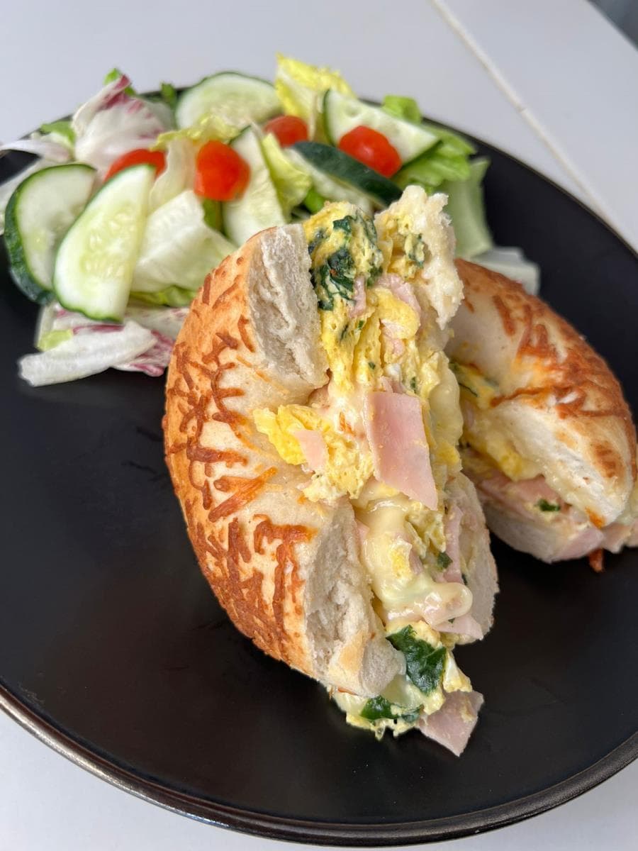 BAGEL HUEVO