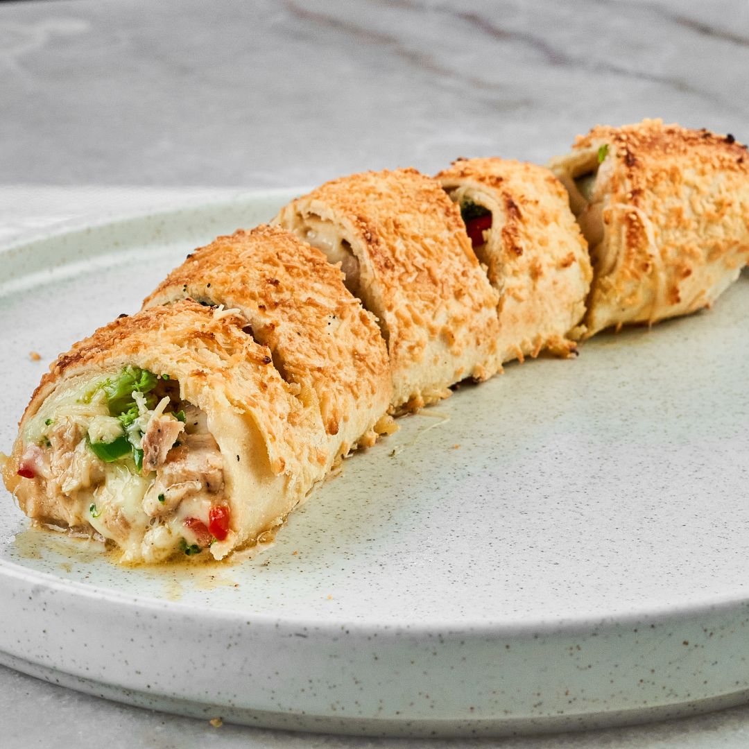 Stromboli Pollo Vegetales