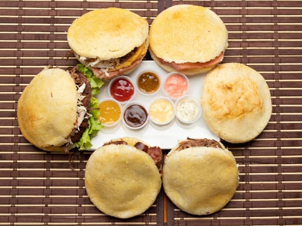 Arepas Rellenas JA