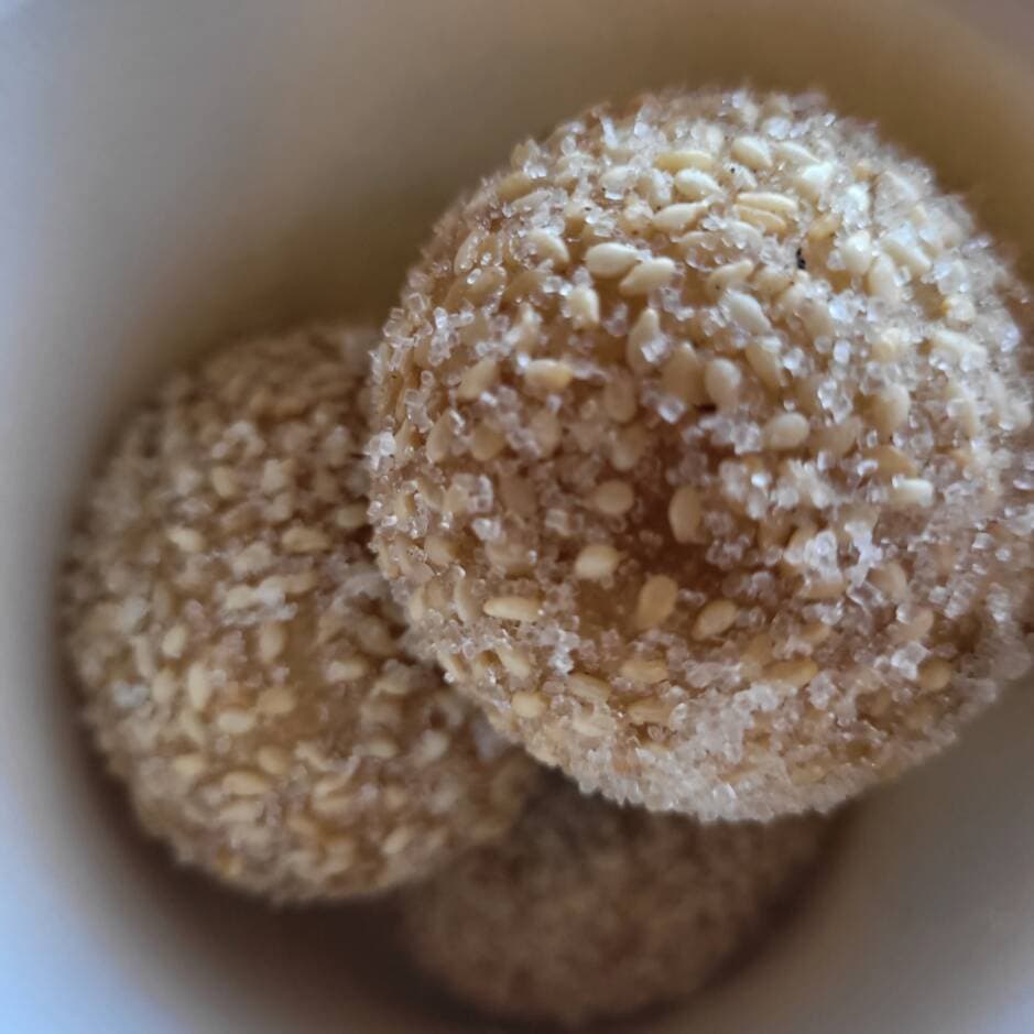 Sesame Seed Balls 3 Pzas