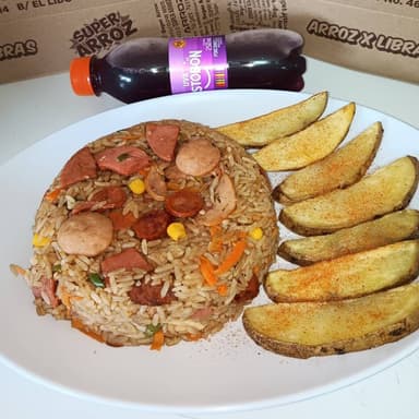 Combo Arroz Ranchero + Papas + Bebida