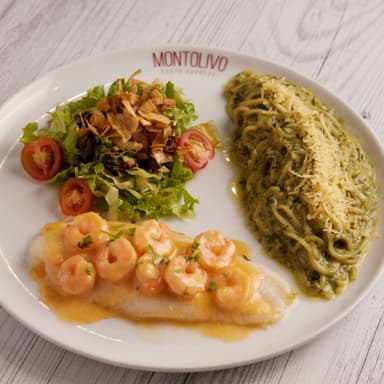 Arma Tu Plato con Pescado en Salsa de Camarones