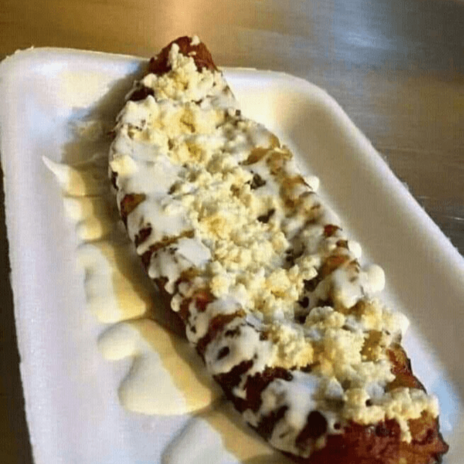 Platano Frito Con Queso Y Crema