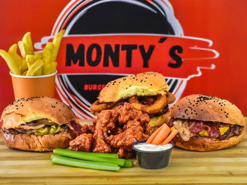 Montys Burgers & boneless