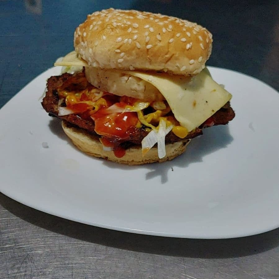 Hamburguesas Queso y Piña