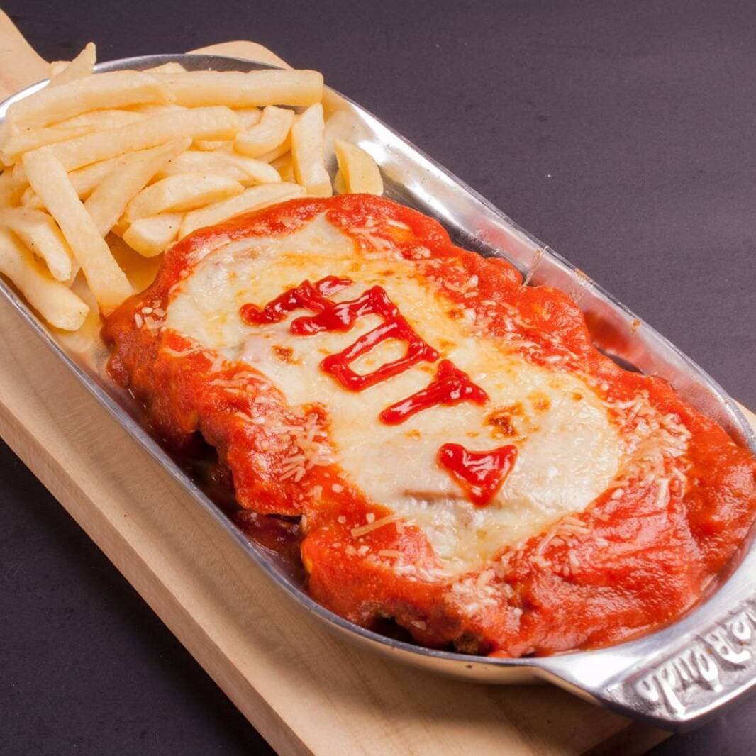 Milanesa Napopicante Pollo + Papas