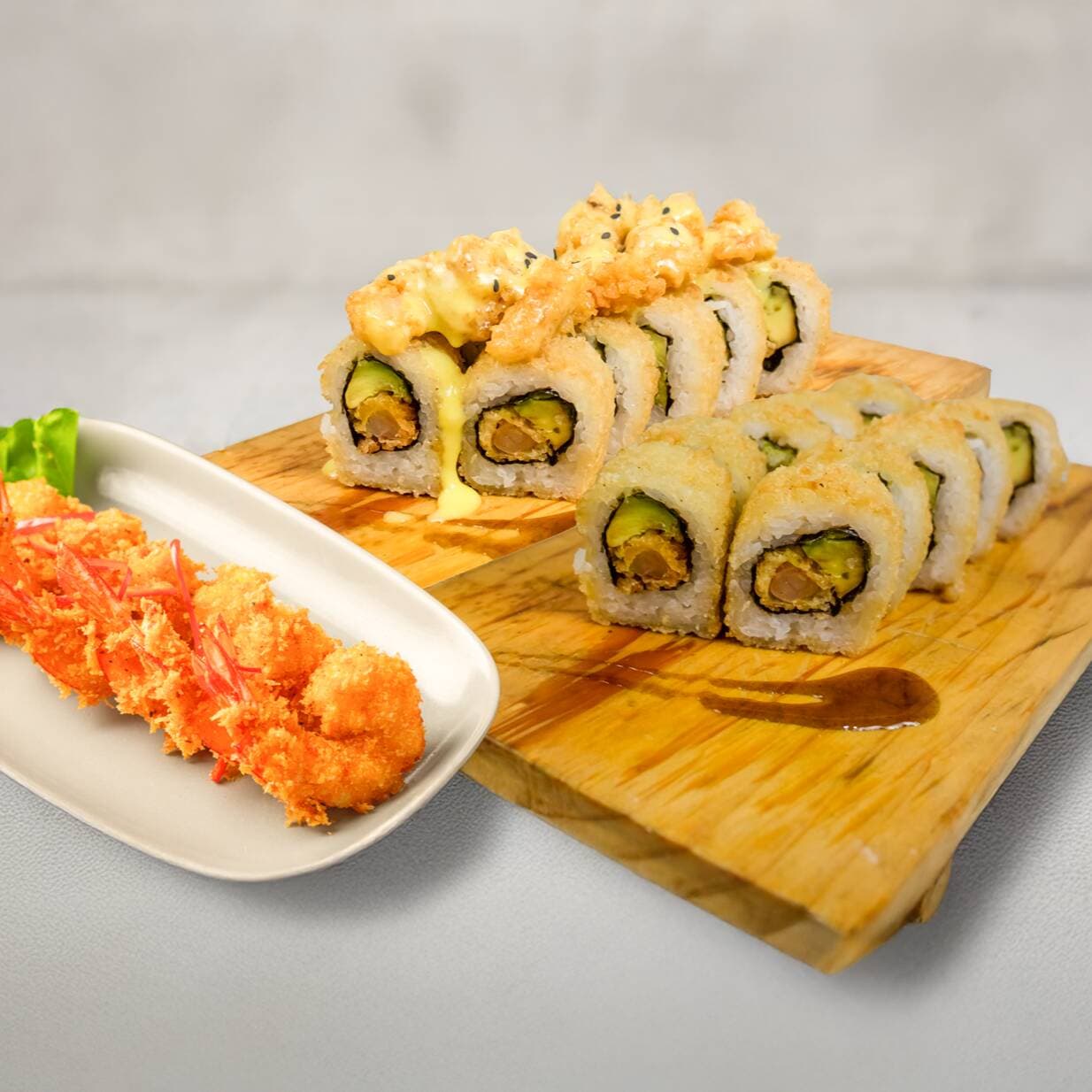 24 Makis + 3 Langostinos al Panko