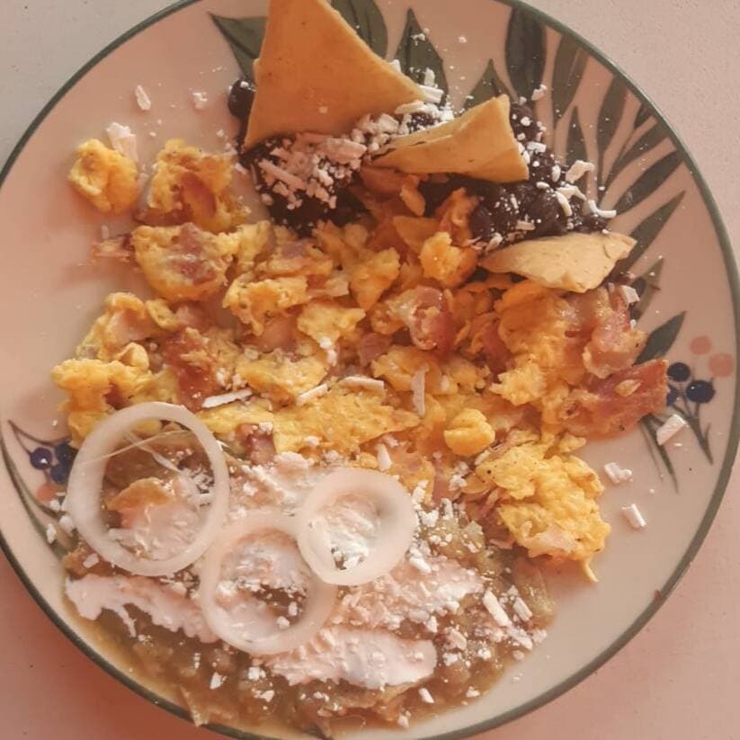 Huevos Naturales
