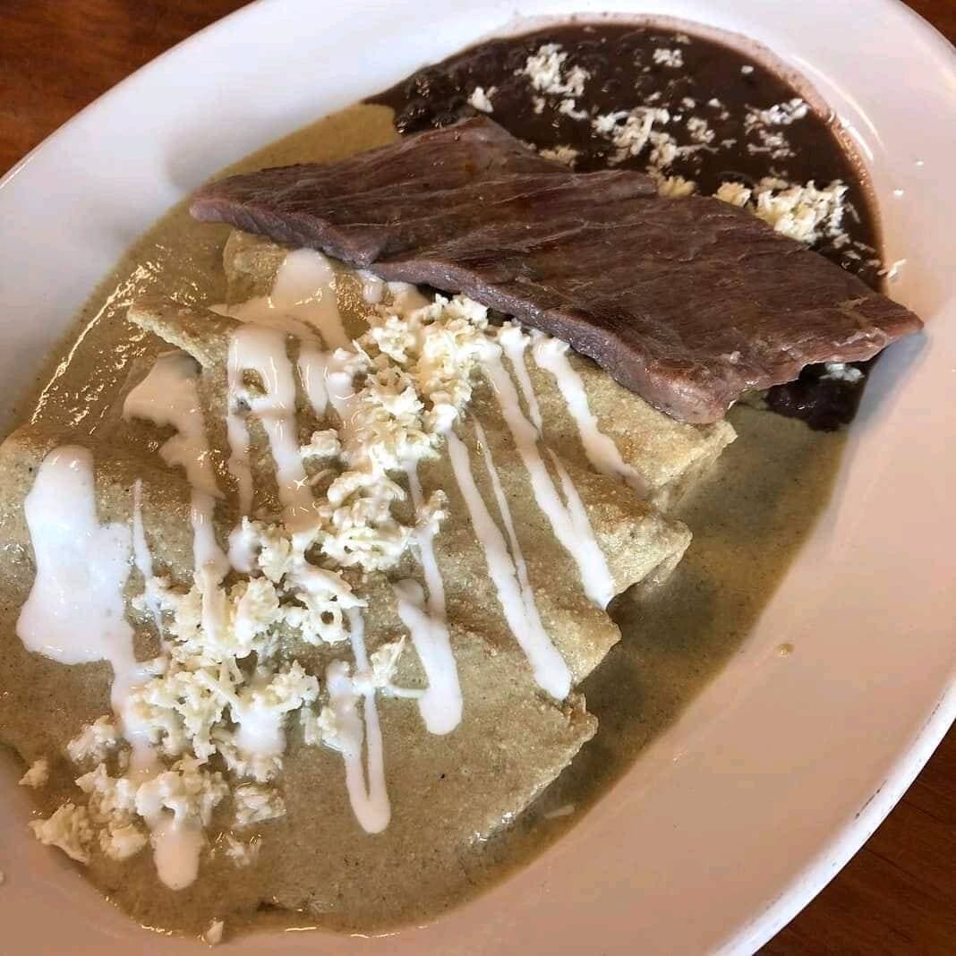Enchiladas Pipián