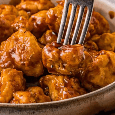 Bulnes con Salsa de Chipotle y Barbecue