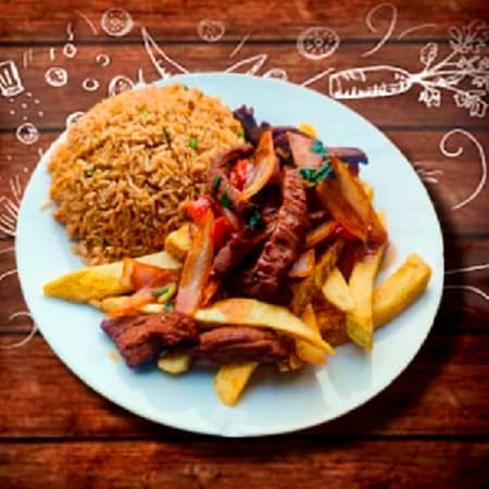 Lomo Saltado con Chaufa