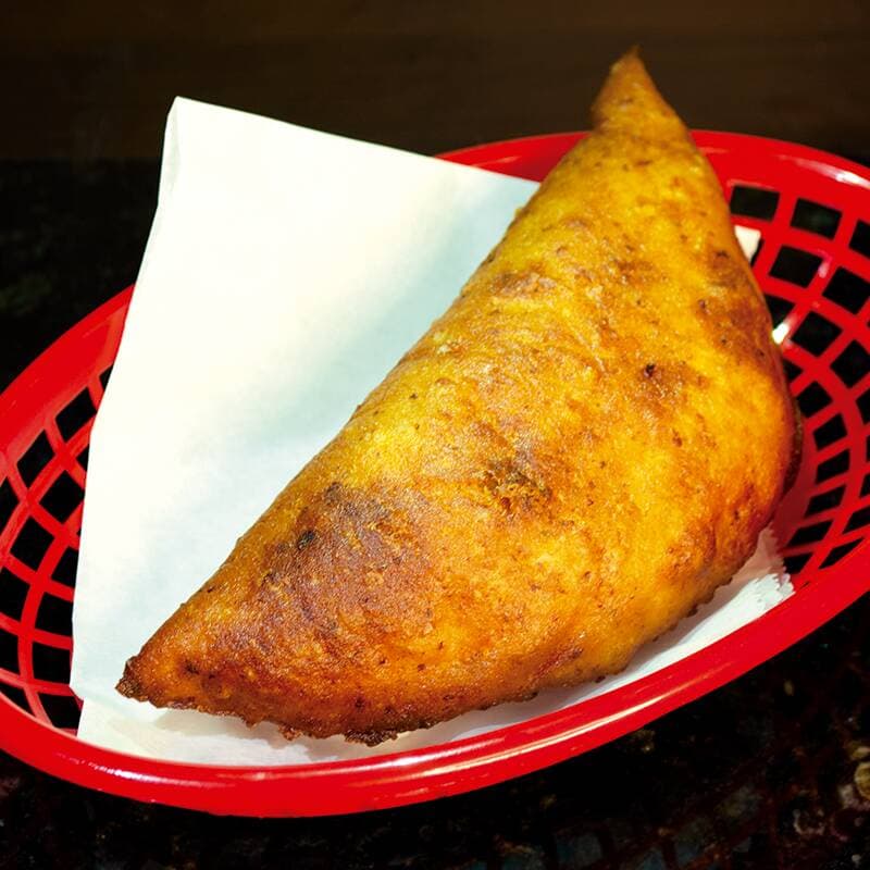 Empanada de Chicharrón