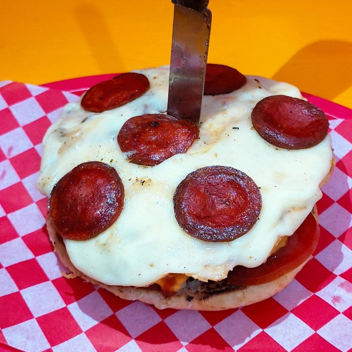 Hamburguesa de Pepperoni