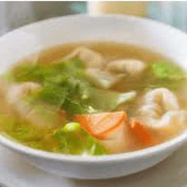 Sopa de Wantan con Camarones