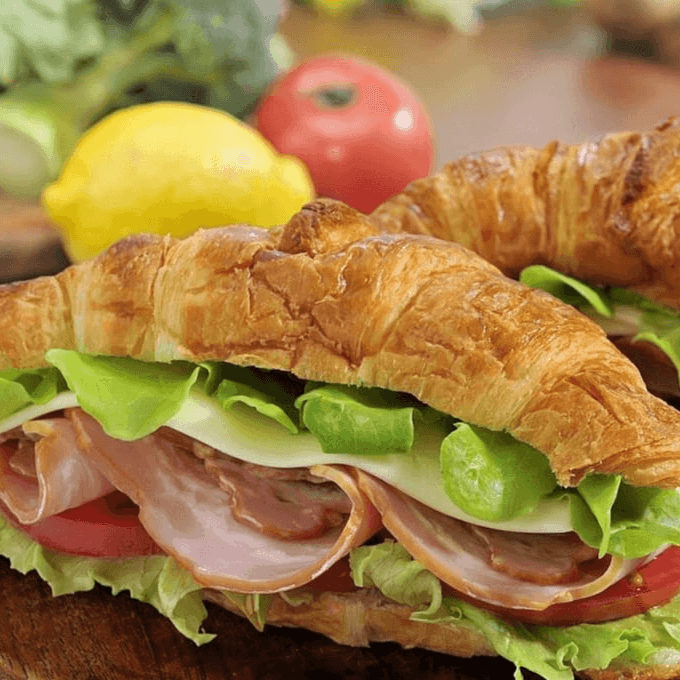 Croissant de Serrano