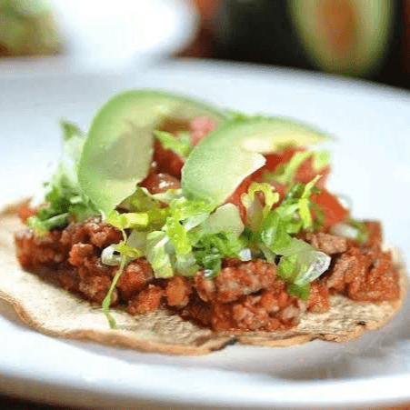 Tostada De Carne Molida