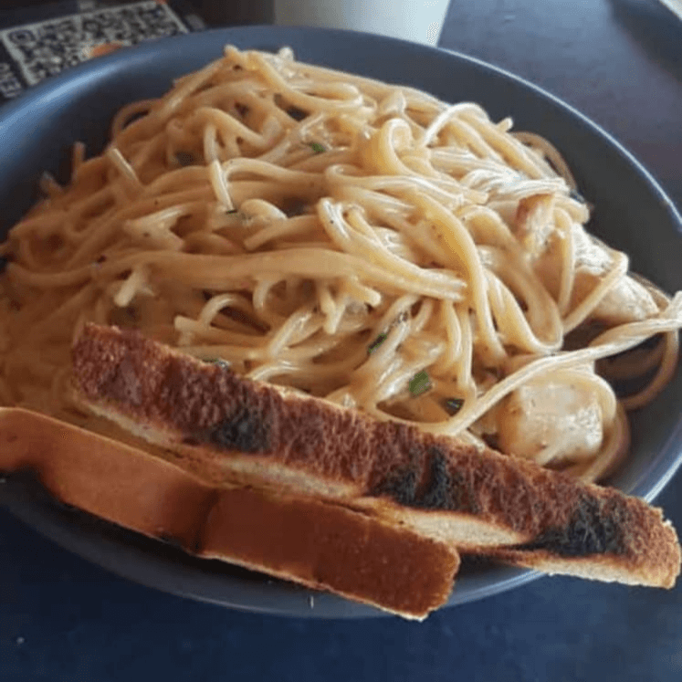 Spaguetti con Camarones