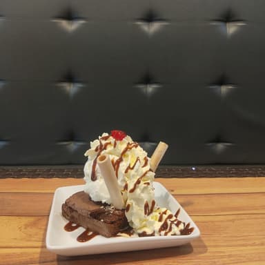 Brownie Con Helado