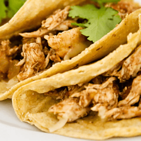 TACO DE PECHUGA CON QUESO