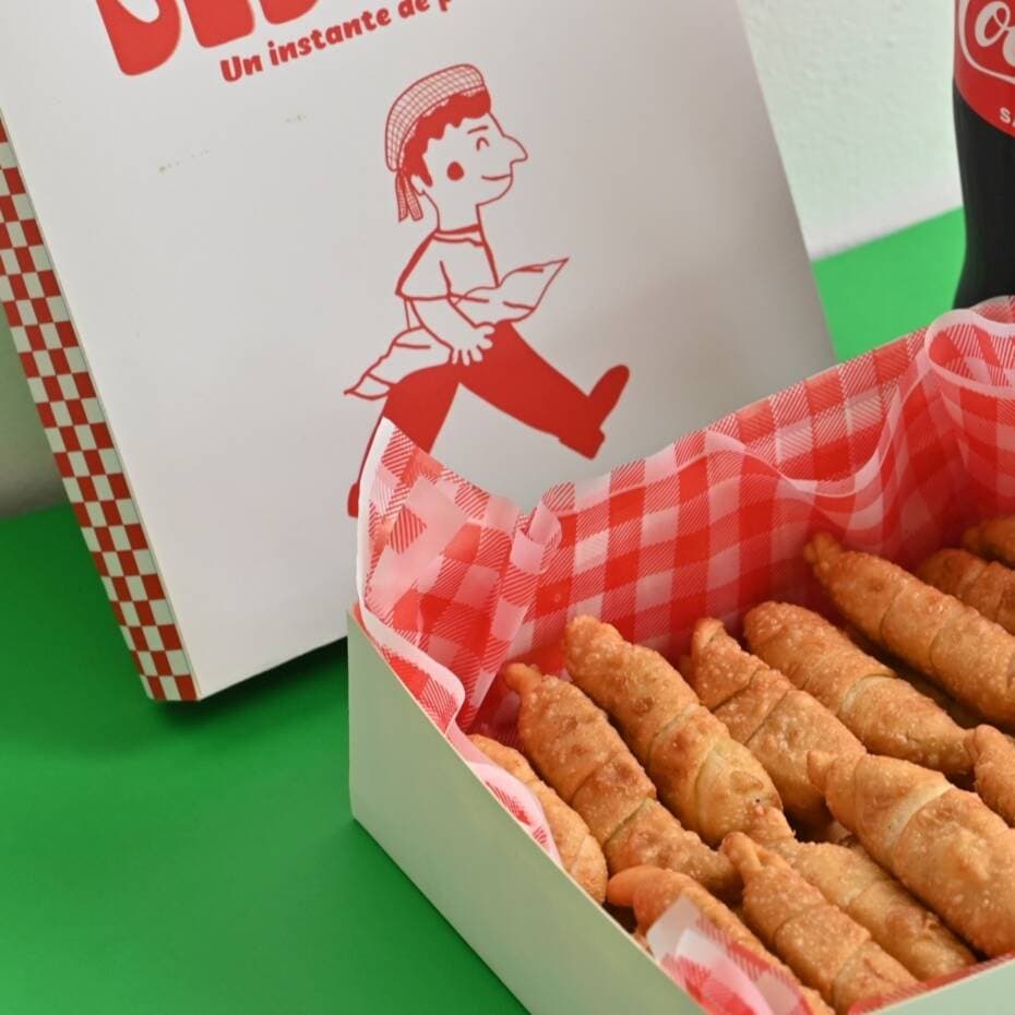 Combo Deditos Sociales