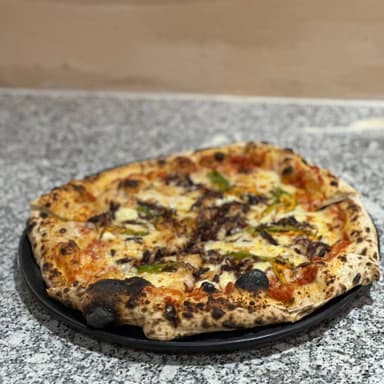 Pizza Chingona