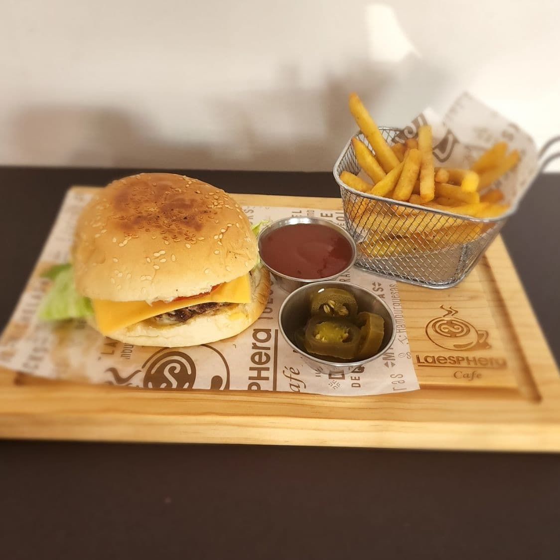 Hamburguesa Tradicional