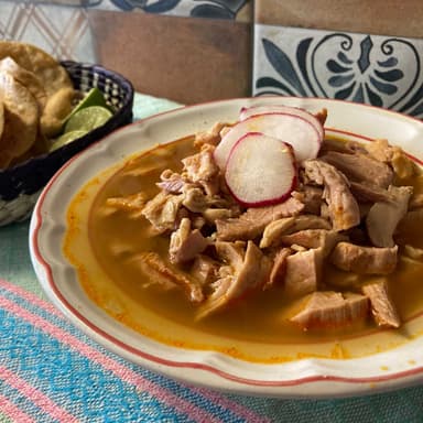Medio pozole de maciza
