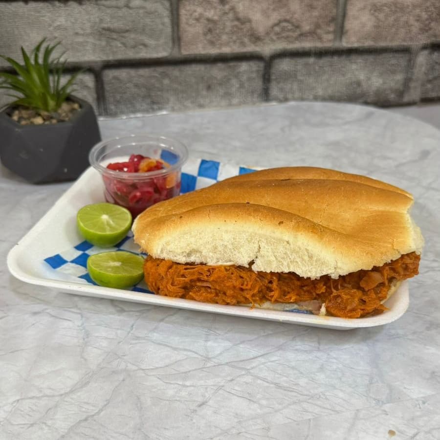 Torta de Cochinita