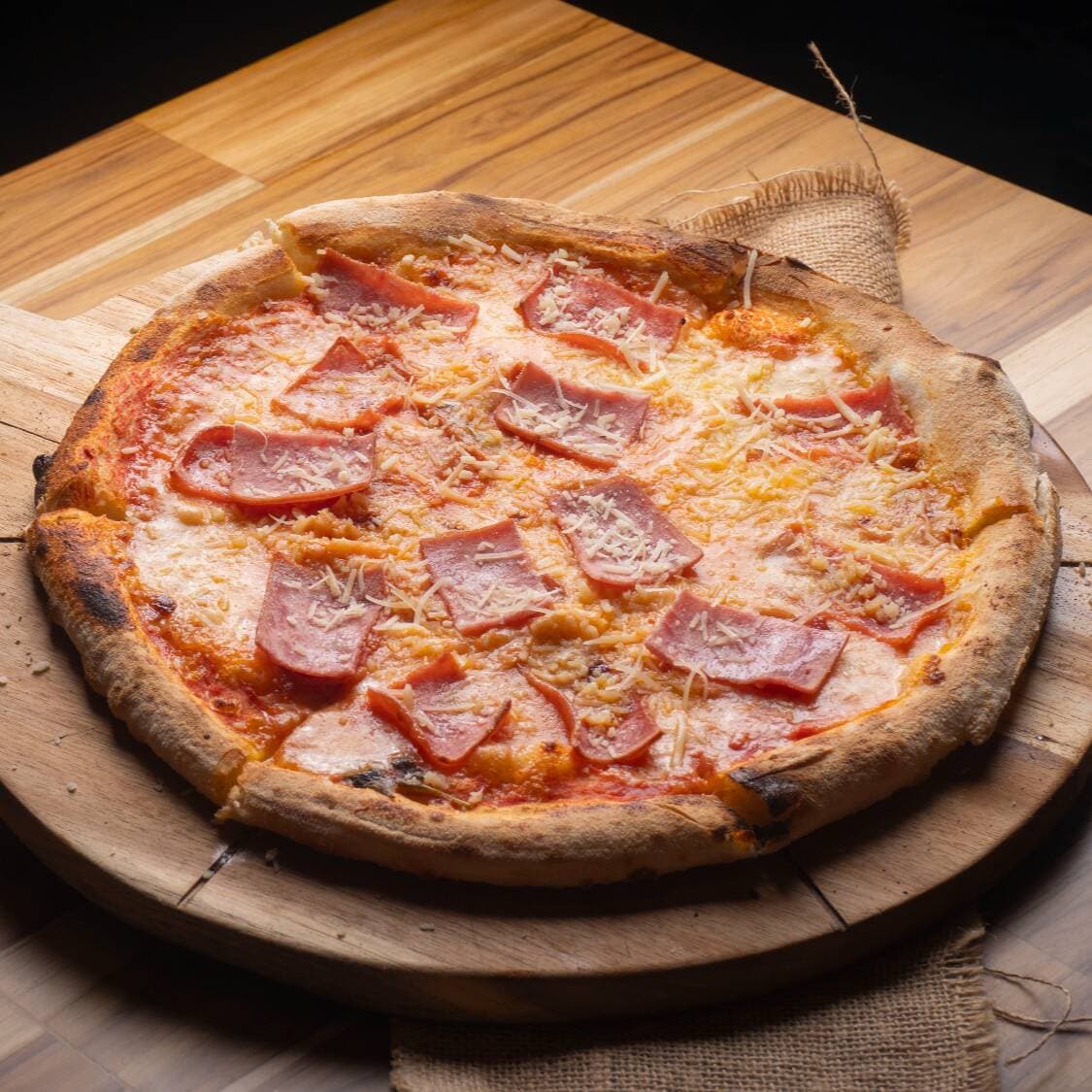 Pizza Siete Olas 6 Porciones