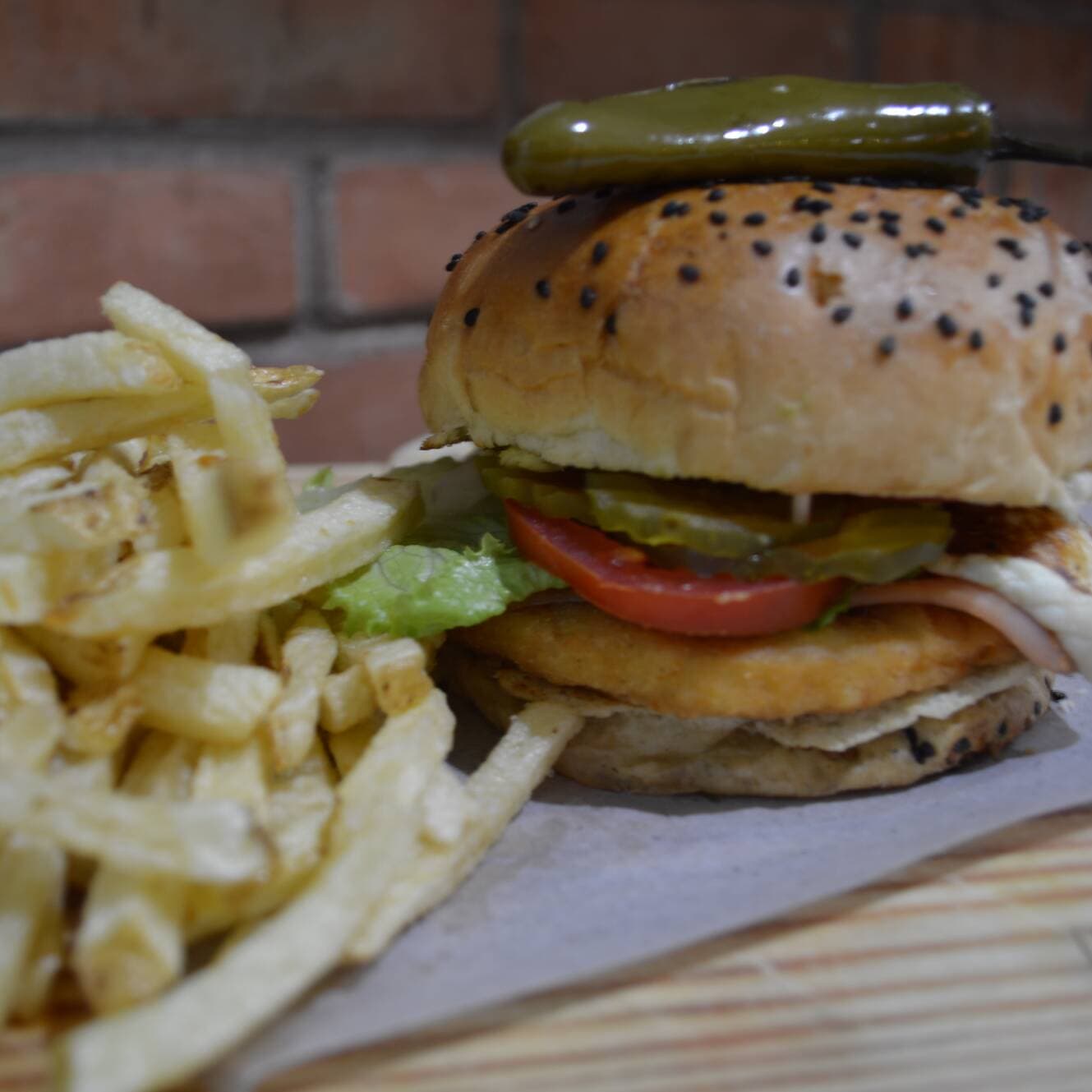 Hamburguesa de Pollo con Papas