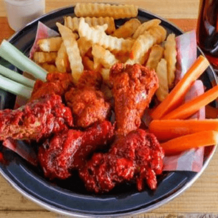 ☆ 5 Alitas + Papas