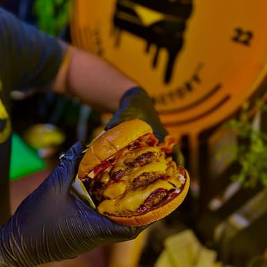 Big Burger (Papas Gratis!)