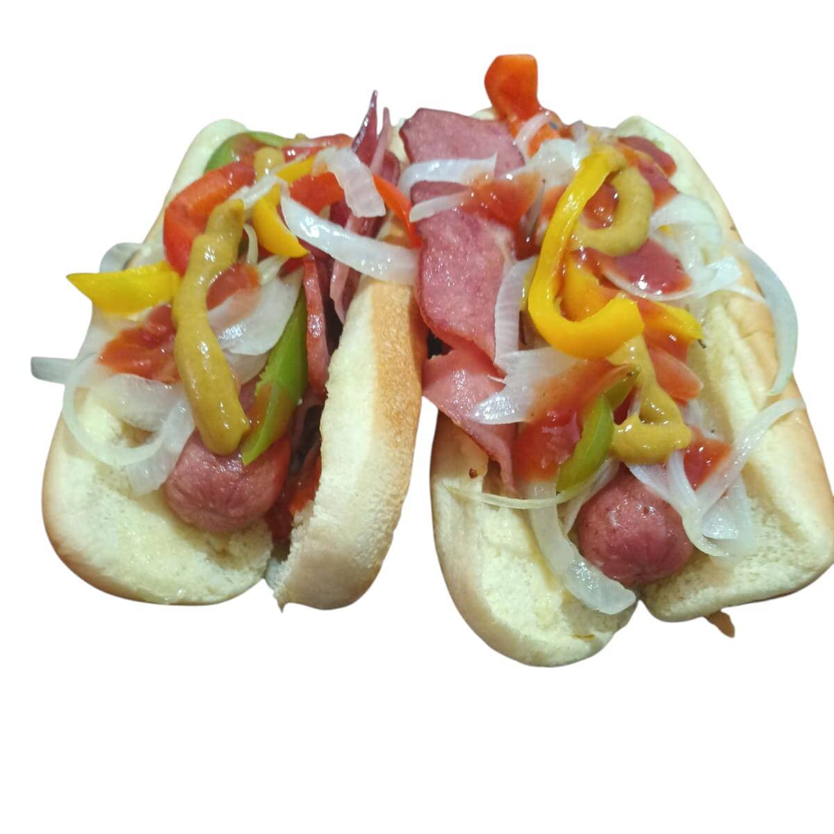 HOT DOG JAMON, QUESILLO, TOCINO, CEBOLLA.
