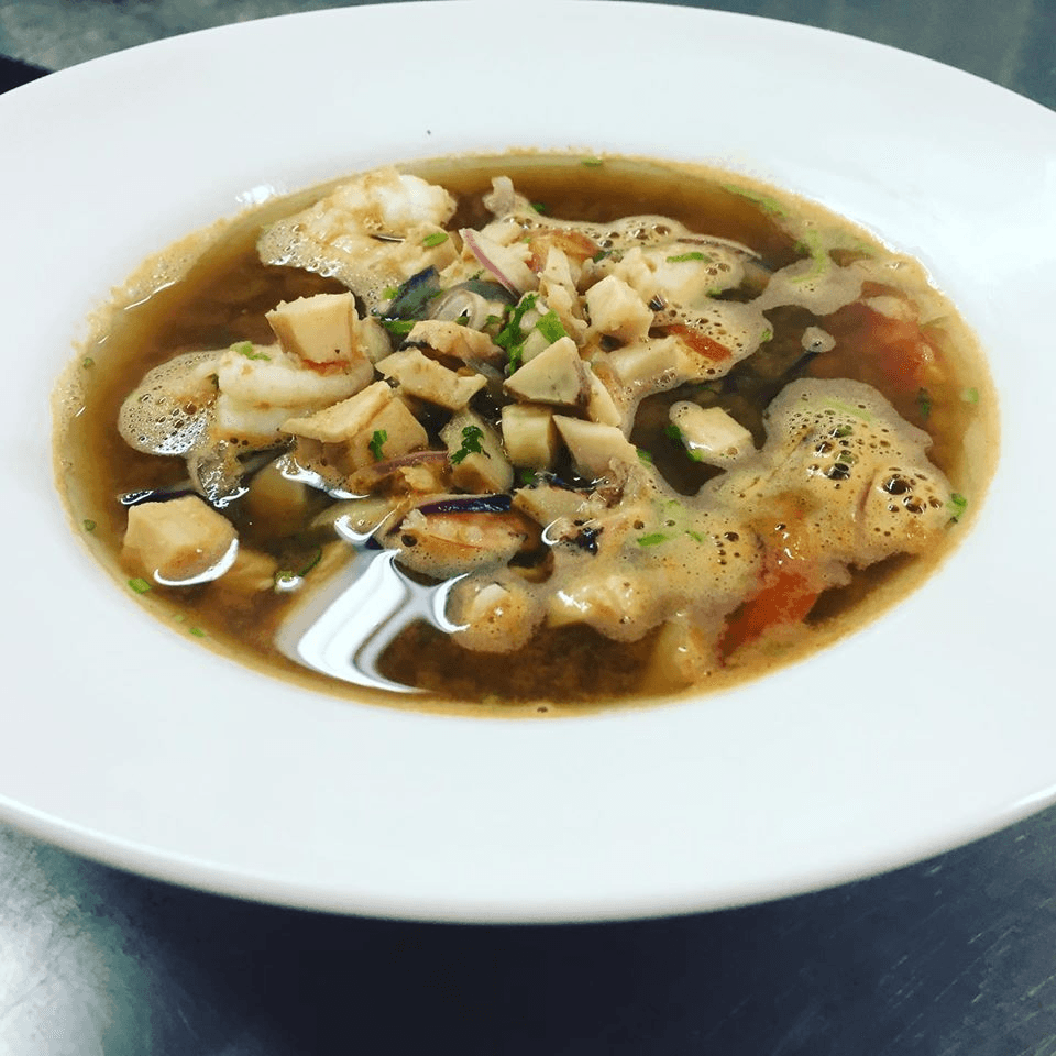 Sopa mixta de mariscos