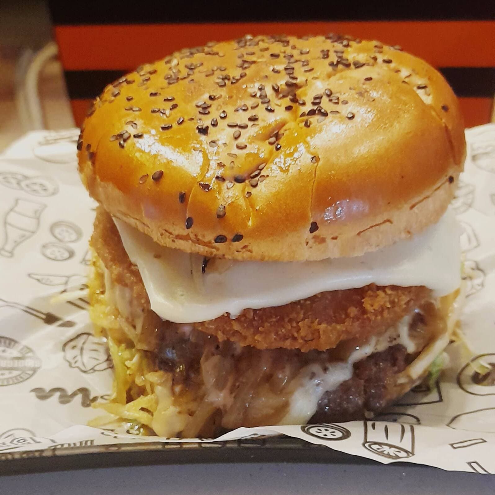 Hamburguesa Pollo Apanado